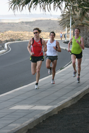 a picture called Trainingslager Lanzarote 2007 Bild 25 should be here...